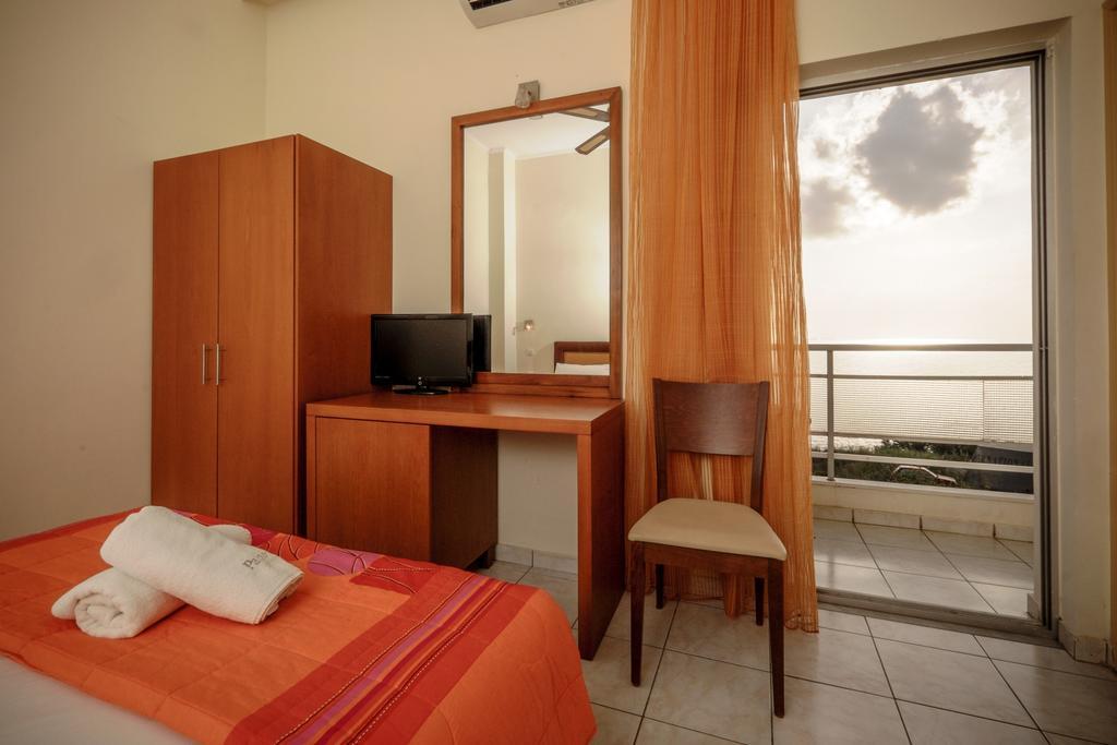 Hotel Panorama Каламата Стая снимка