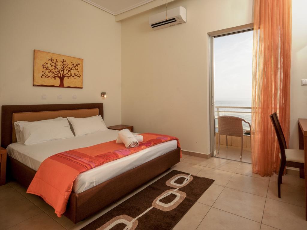 Hotel Panorama Каламата Стая снимка