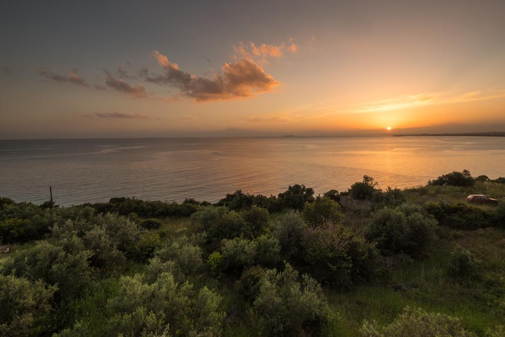 Hotel Panorama Каламата Екстериор снимка